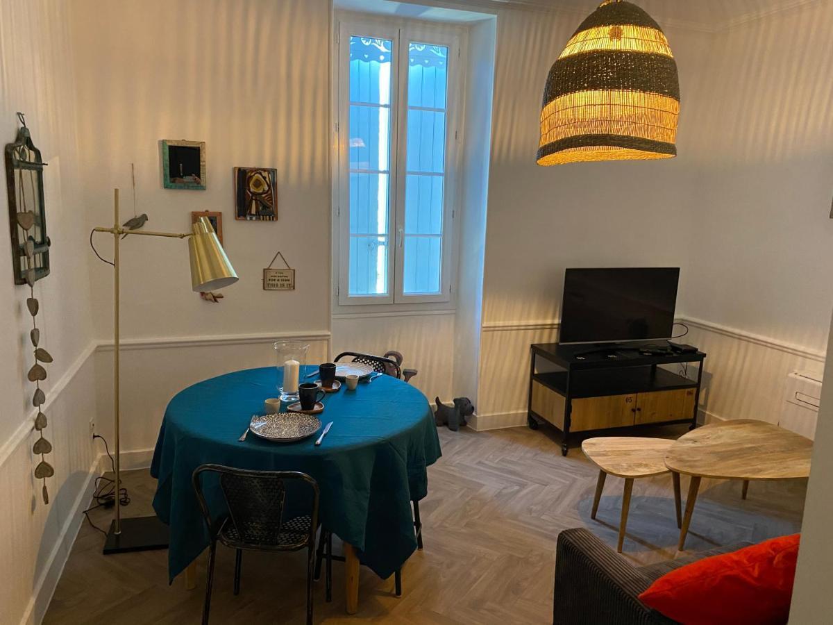 Le Coeur De Lourmarin Loulou En Luberon Apartment Luaran gambar