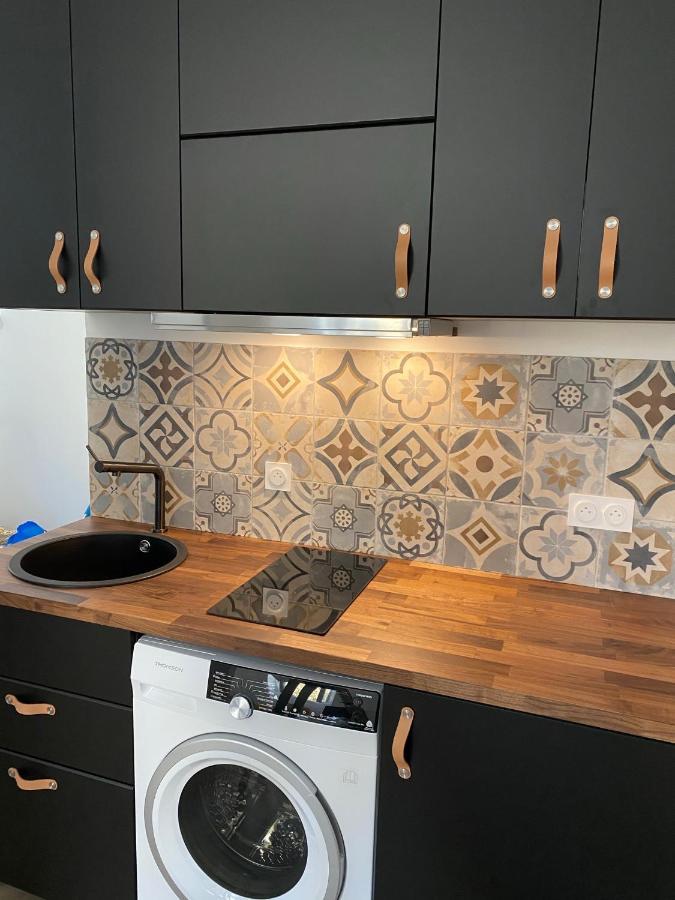 Le Coeur De Lourmarin Loulou En Luberon Apartment Luaran gambar